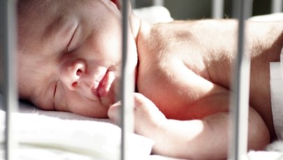 Białoruś wprowadzi "okna życia"? Temat powrócił po próbie zabójstwa noworodka przez matkę