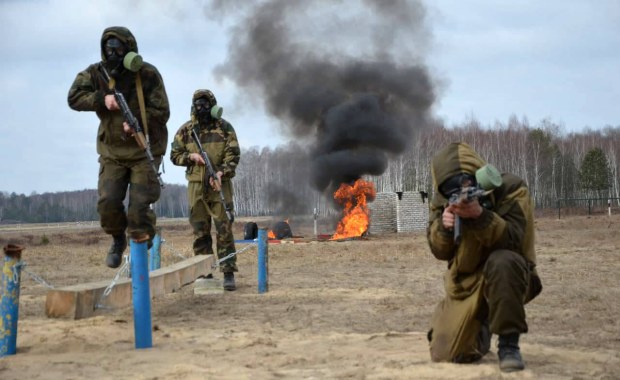 Białorusini otrzymują wezwania do komisji wojskowych