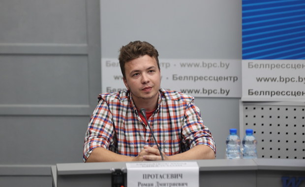 Białoruska dziennikarka do Pratasiewicza: Nie wierzę w to, co pan mówi. Proszę przeżyć