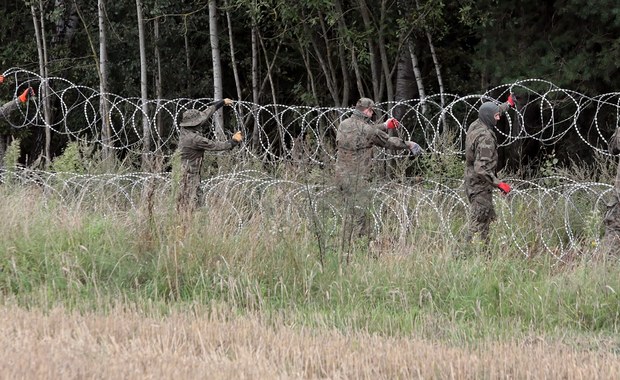 Białoruska straż oskarża Polskę. Mówi o "sieci organizatorów nielegalnej migracji"