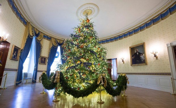 Biały Dom udekorowany na Boże Narodzenie