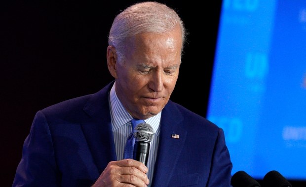 Biały Dom zawiedziony dotychczasowymi efektami sankcji na Rosję