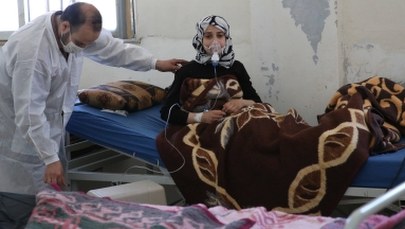 "Biały dym pokrył miasto". Świadek opowiada o ataku chemicznym w Syrii