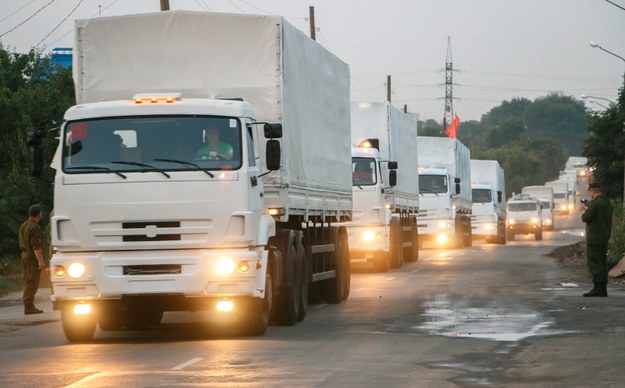 Biały konwój jadący na Ukrainę /KIRILL USOLTSEV/MOE-ONLINE.RU /PAP/EPA