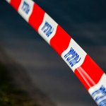Białystok: Przed blokiem znaleziono ciała 31-latki i niemowlęcia
