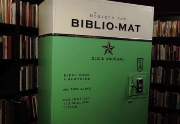 Biblio-Mat wygląda jak niepozorny automat do napojów /materiały prasowe