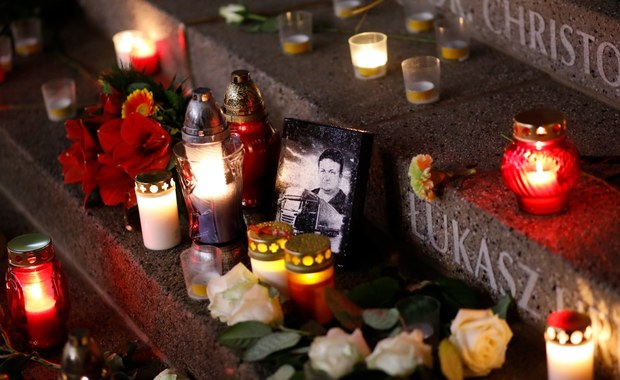 Biciem dzwonów zakończyły się obchody pierwszej rocznicy zamachu w Berlinie