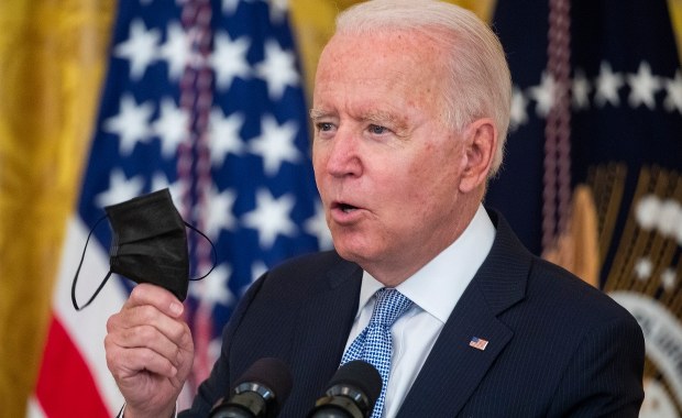 Biden ogłosił obowiązek szczepień przeciwko Covid-19 dla pracowników federalnych