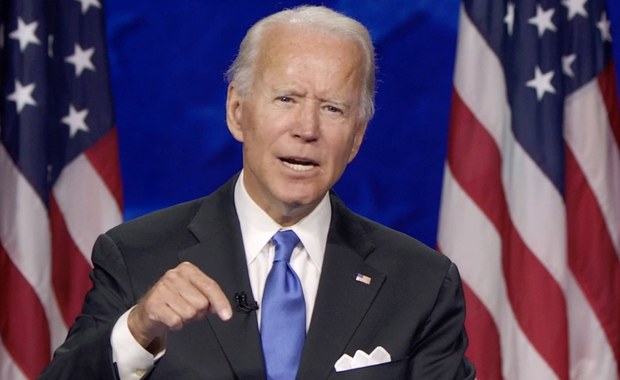 Biden: Trump spanikował. Wirus był dla niego za duży