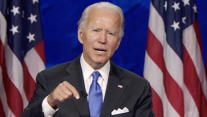 Biden: Trump spanikował. Wirus był dla niego za duży