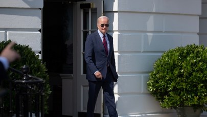 Biden upadł podczas ceremonii w Akademii Sił Powietrznych