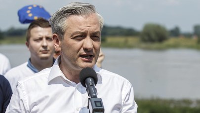 Biedroń: Duda niepoważnie traktuje problem z retencją wodną w Polsce