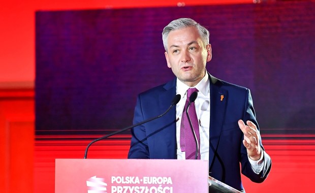 Biedroń: Polska z negocjacji unijnych nie wychodzi wzmocniona, tylko wychodzi ośmieszona