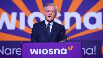 Biedroń: Postulujemy, by do 2035 roku Polska była wolna od węgla i smogu