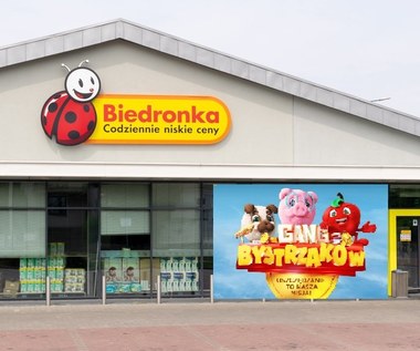 Biedronka had to change the way she presented prices.  She faced more penalties