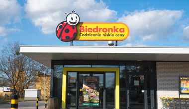 Biedronka odda ci 500 zł za zakupy! Niewiarygodna oferta promocyjna już ruszyła