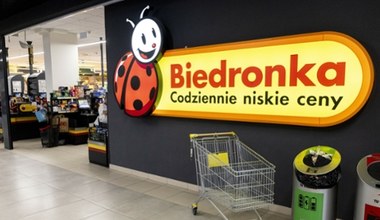 Biedronka ostrzega klientów. Takie zachowanie to kradzież