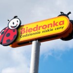 Biedronka przekroczyła kolejną granicę. Sieć otworzyła więcej sklepów 