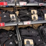 Biedronka wprowadza kolekcję Campus. Kurtki za 99 zł, polary za 69,90 zł i buty od czwartku