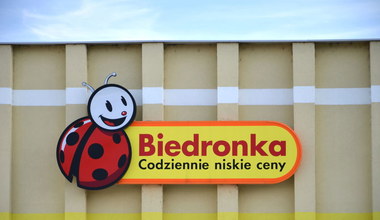 Biedronka wydłuża czas pracy przed majówką
