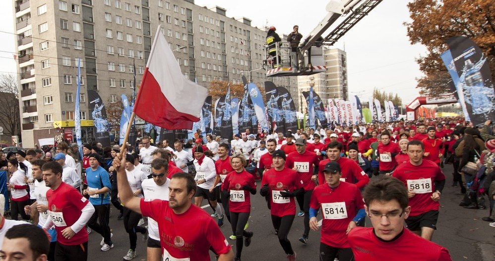 Bieg Niepodległości w 2012 roku /Krystian Dobuszyński /Reporter