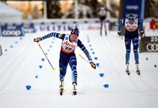 Biegi narciarskie. Kerttu Niskanen ukończyła zawody ze złamaną nogą