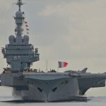 Biegnij Arthur, biegnij! Tak, niechcący, ujawnił pozycję francuskiego lotniskowca