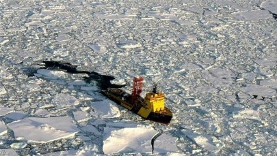 Biegun północny ucieka do... Cambridge