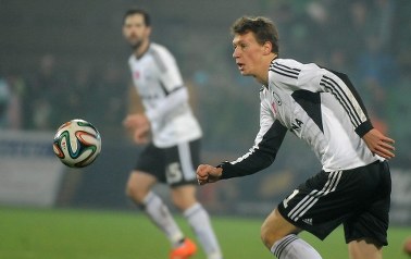 Bielik długo poczeka na debiut w Arsenalu. Wenger: Jest kompletnie nieprzygotowany