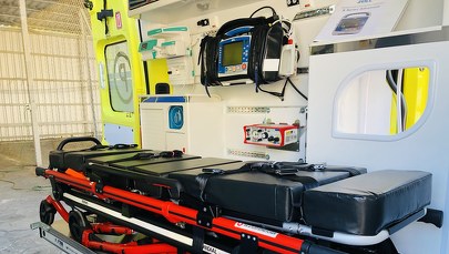 Bielsko-Biała: 12-latka ugodzona nożem przed szkołą przez 41-latka