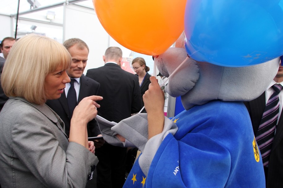 Bieńkowska ma w Unii Europejskiej doskonałe notowania - podaje "Fakt" /Tomasz Gzell    /PAP