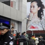 Bijatyka o iPhone'a 4S w Chinach