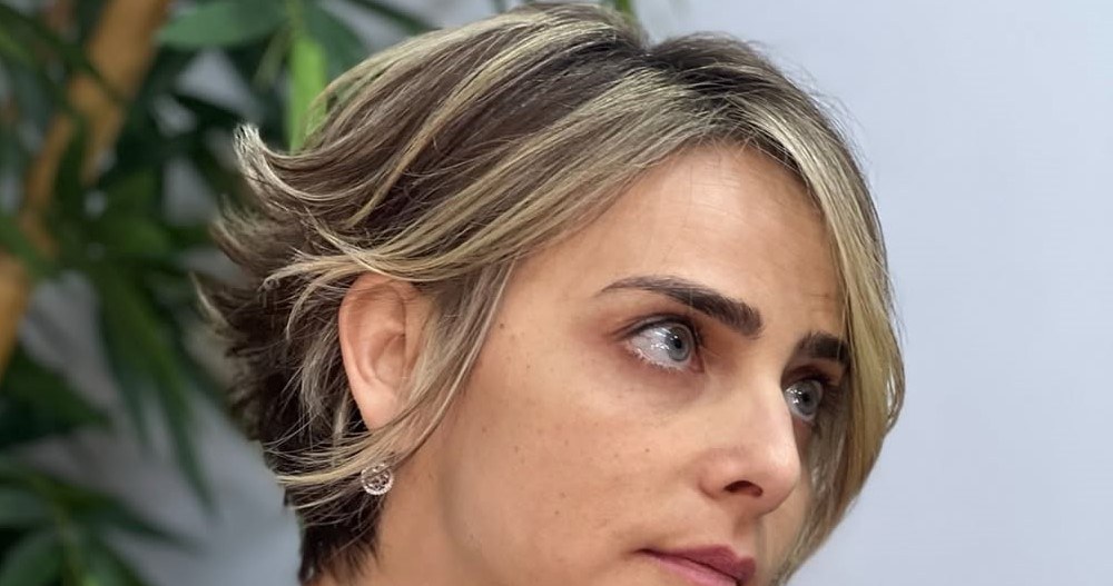 Біксі - модна зачіска, яка пасує жінкам 50+ /Domena publiczna