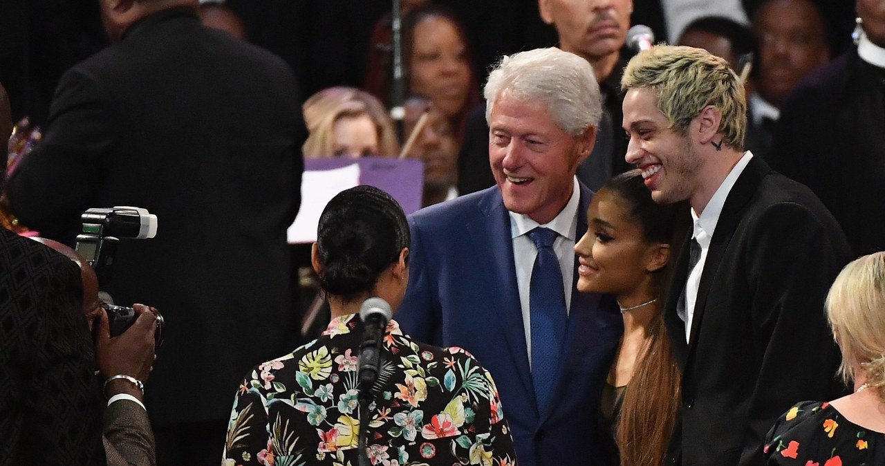 Bill Clinton i Ariana Grande /Angela Weiss /East News