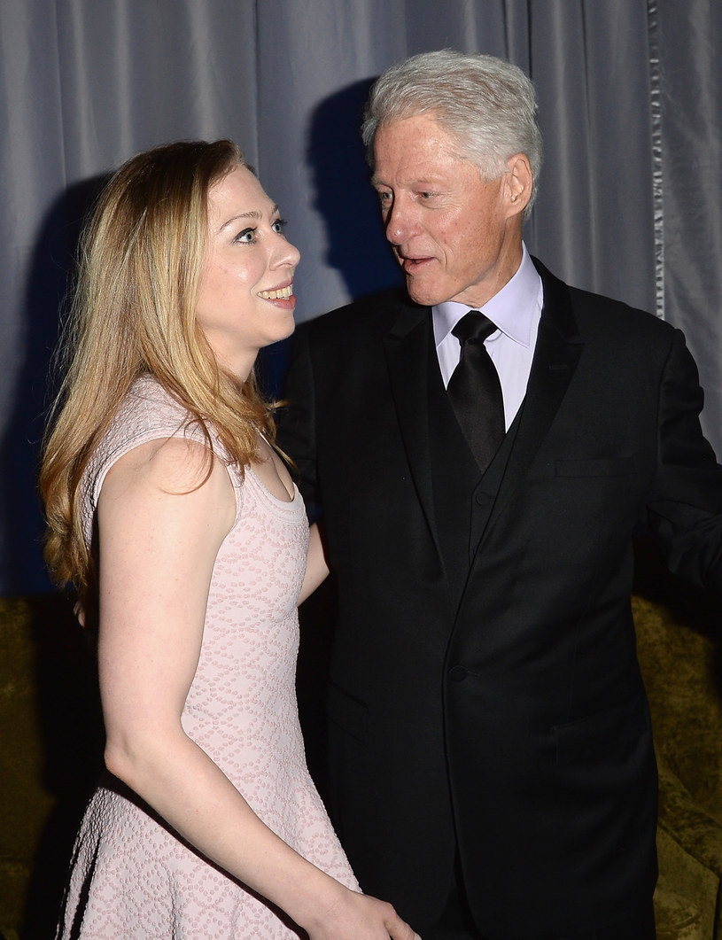 Bill Clinton i Chelsea /Jason Merritt /Getty Images