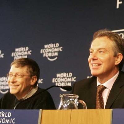 Bill Gates, prezes Microsoftu oraz Tony Blair, premier Wielkiej Brytanii /AFP