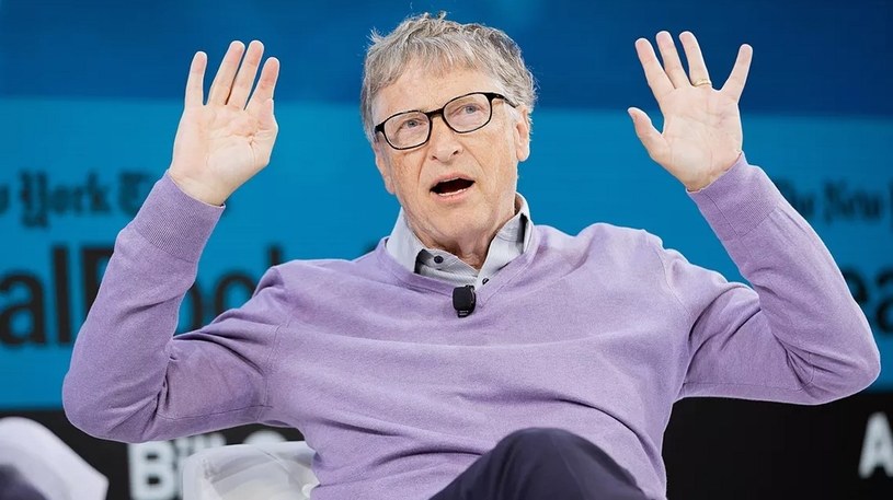 Bill Gates reaguje na teorie spiskowe związane z czipowaniem ludzi na CoVID-19 [FILM] /Geekweek
