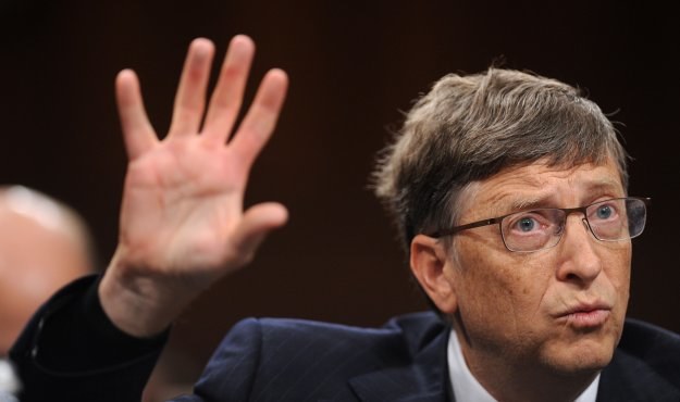 Bill Gates, z majątkiem wartym 53 mld dolarów, uplasował się na drugiej pozycji /AFP