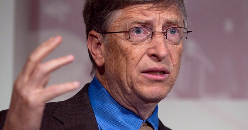 Bill Gates z niepokojem obserwuje rozwój pandemii /Bloomberg / Contributor /Getty Images