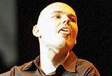Billy Corgan, wokalista Smashing Pumpkins /