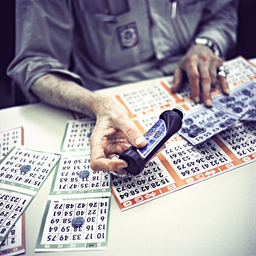 Bingo? to raczej rozrywka dla staruszków, fot. Huy Lam / Design Pics /East News