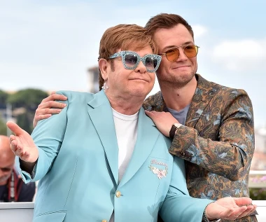 Biografia Eltona Johna ocenzurowana w Rosji