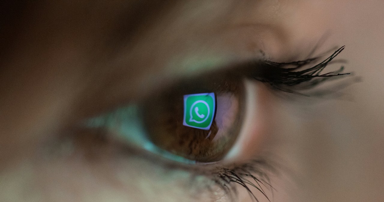 Biometria dba o prywatność w WhatsApp. /AFP