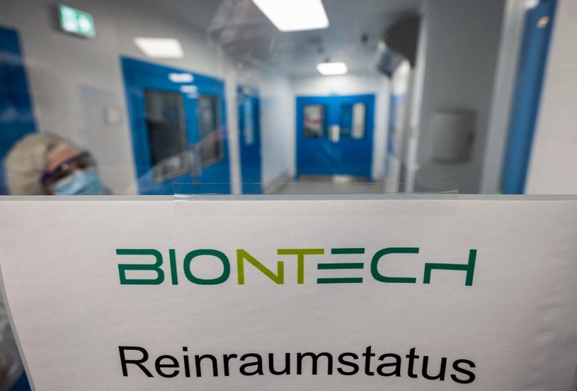 BioNTech, fabryka w Marburgu w Niemczech /AFP
