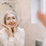 naturalne kosmetyki Biorę 2 składniki z kuchni i nakładam na twarz. Skóra jest nawilżona i gładka