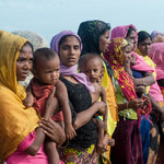 Birma: Wojsko oskarżone o gwałty na muzułmankach