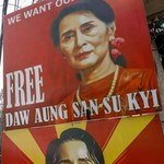 Birmańska junta skróciła o połowę karę więzienia dla Aung San Suu Kyi