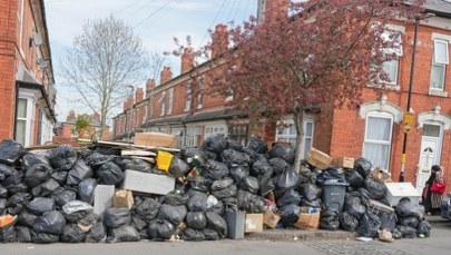 Birmingham tonie w śmieciach. Strajk paraliżuje życie miasta