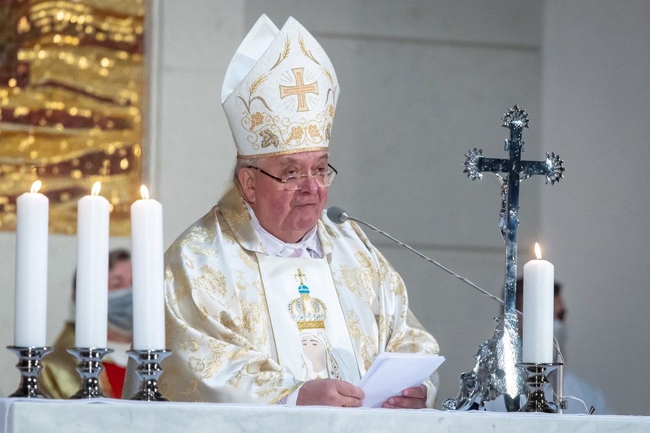 Biskup bydgoski Jan Tyrawa /\Tytus Żmijewski /PAP