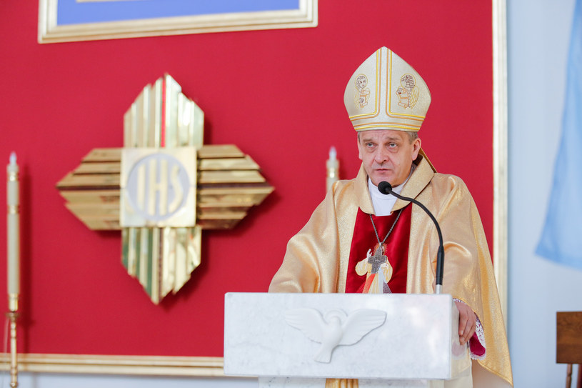 Biskup Roman Pindel /Tomasz Kawka /East News